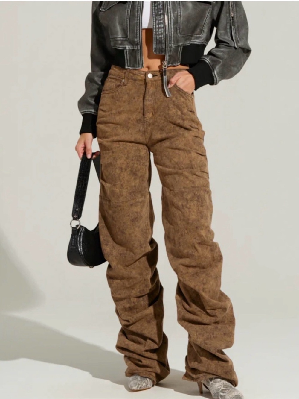 ISO… NEVER CHANGE UP RUCHED PANT